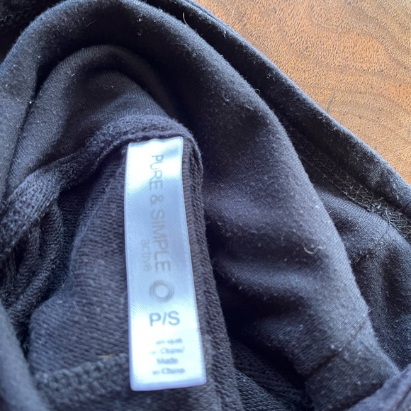 BLACK FUNNEL NECK SWEATSHIRT - Picture 9 of 11